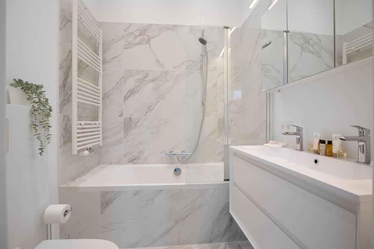Spacious 3bd Apt In Uccle - Ch 4 * Brussels