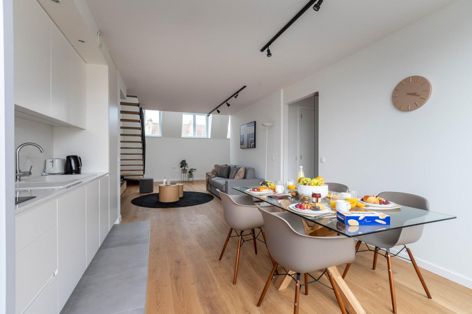 Churchill * Brussels