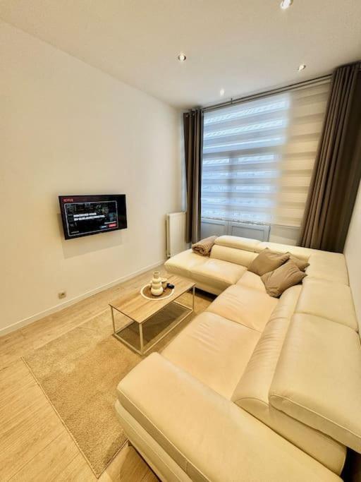 Studio Moderne Bruxelles-midi