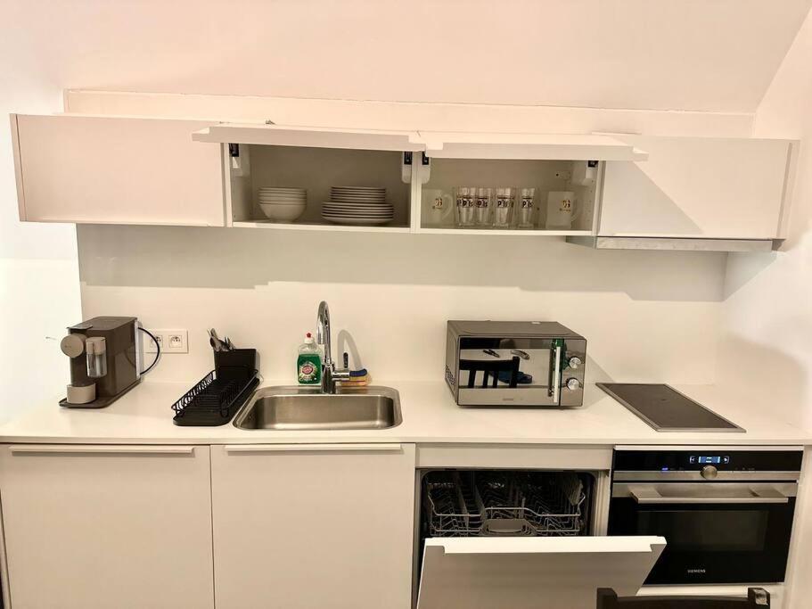 Central Flat Apartment *