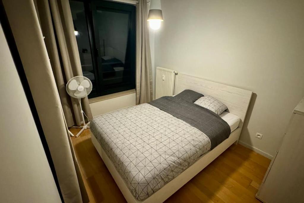 2 Apartment *