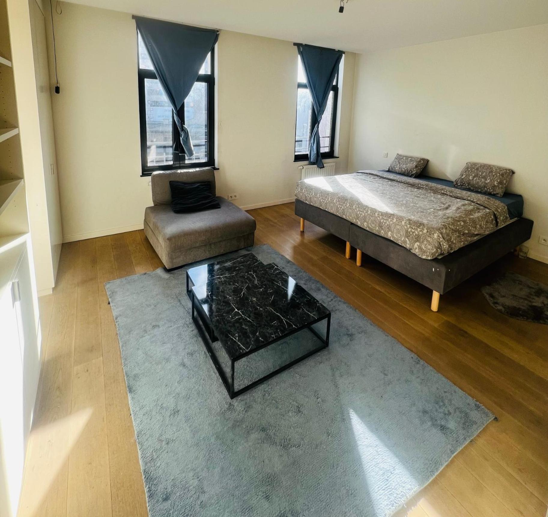 Penthouse Sablon * Brussels
