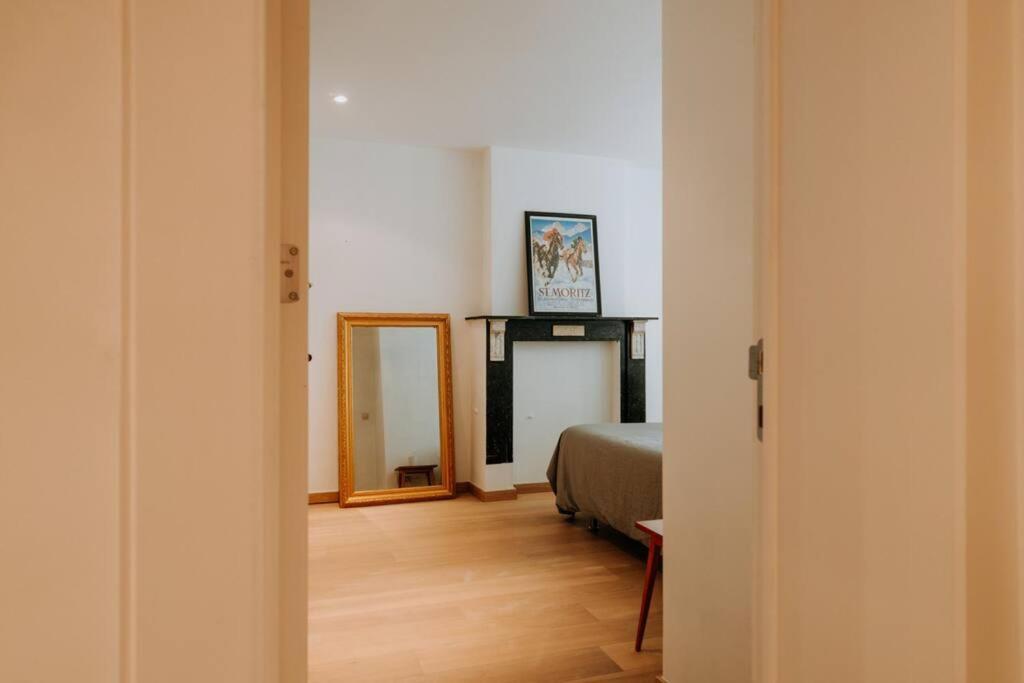 Beautiful 2 Bedroom Duplex In Le Chatelain Apartment Brussels