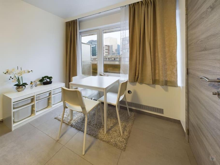 Studio Flat Moderne Au Coeur De * Brussels