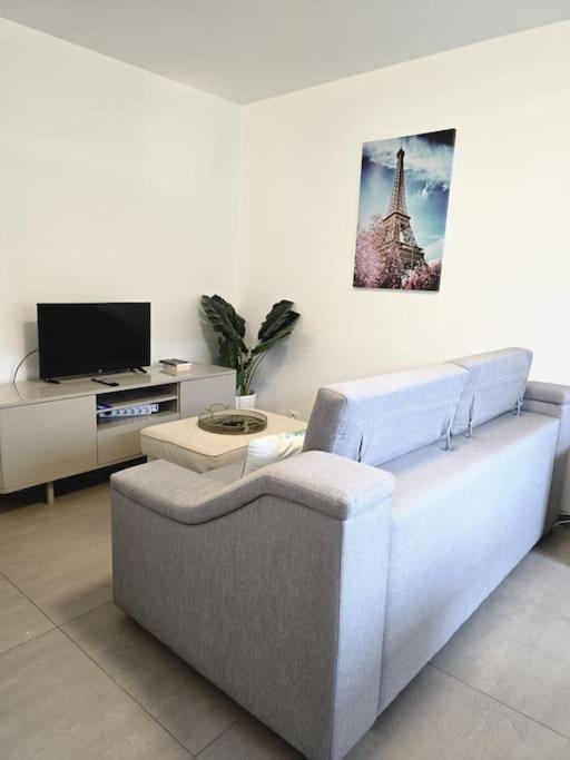 Studio Flat Moderne Au Coeur De Apartment