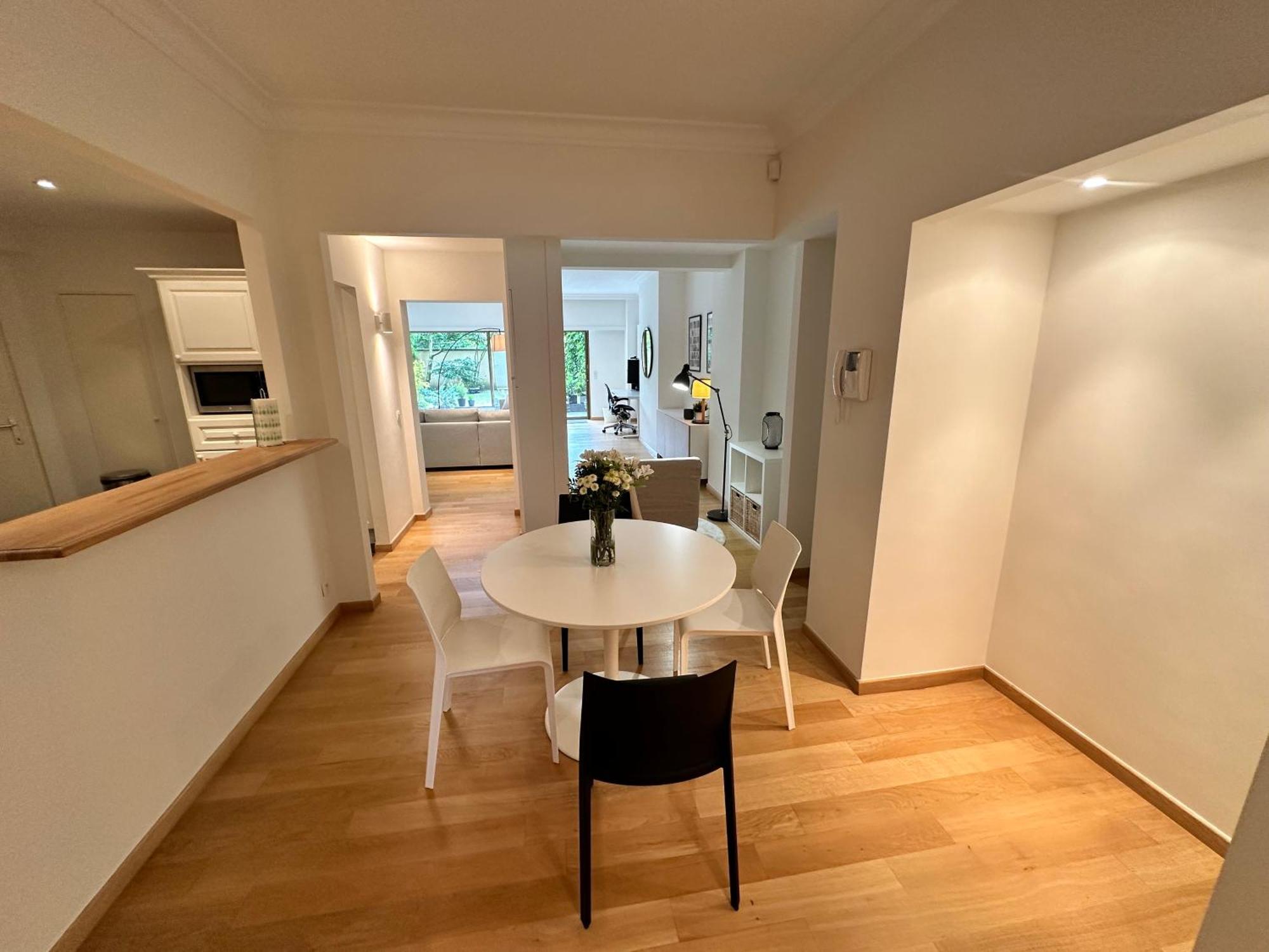 Charming In Ixelles Appartement *