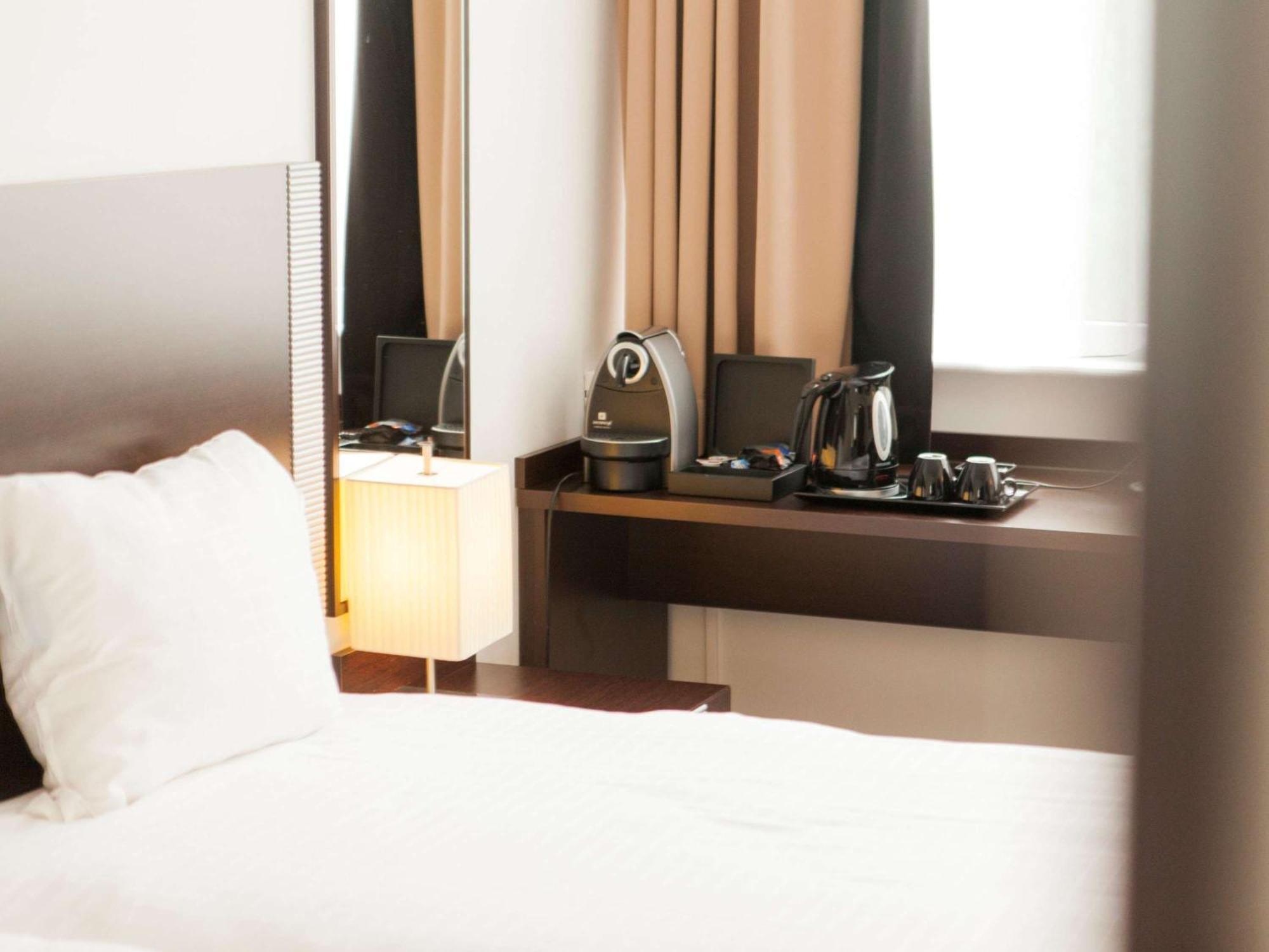 Hotel Des Colonies Brussels By Mercure 3*