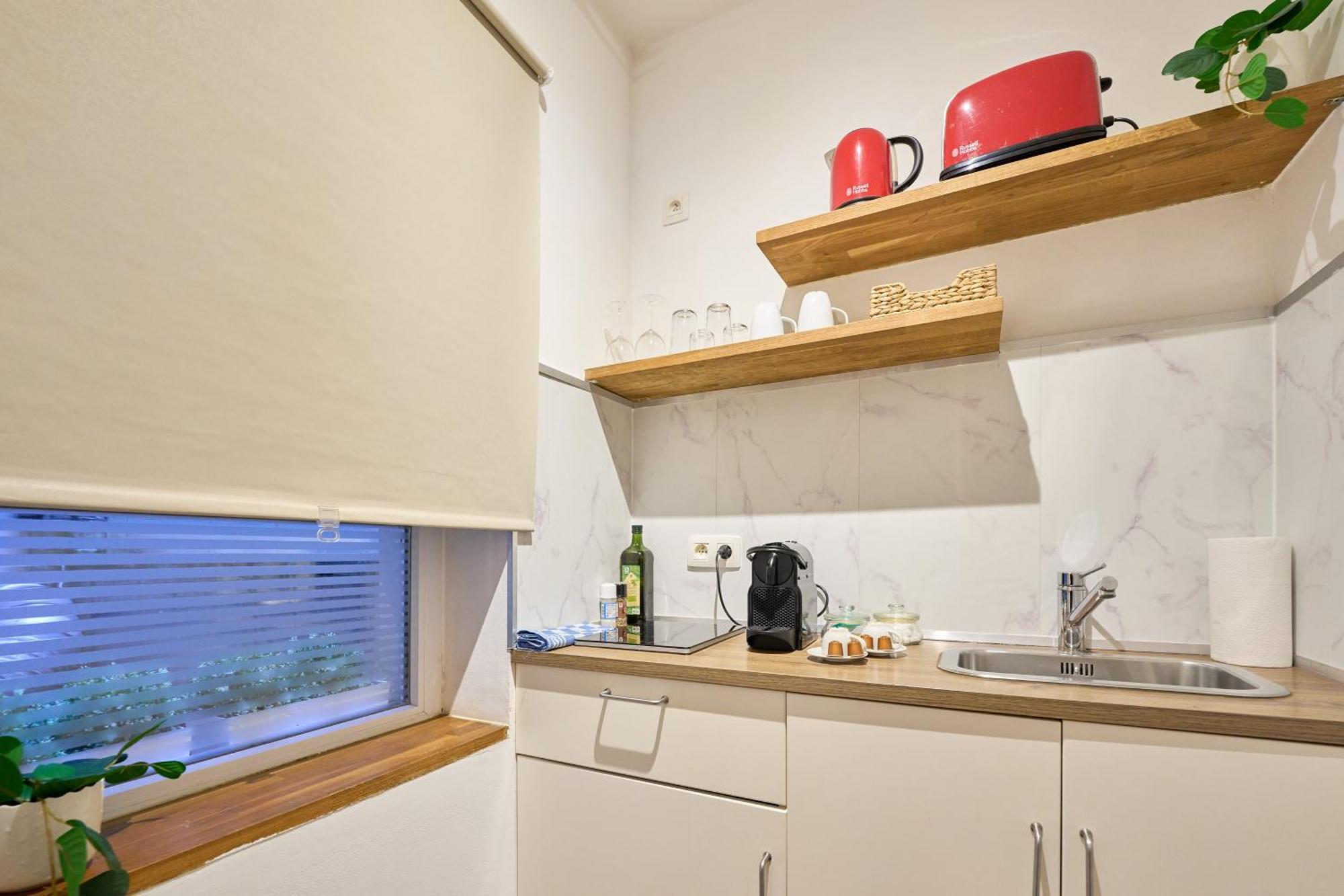 Compact & Stylish In Căn hộ Brussels