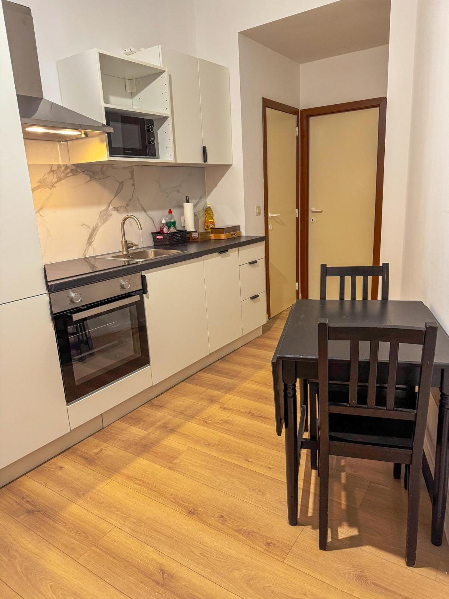 Confort Au Centre De Apartment Brussels
