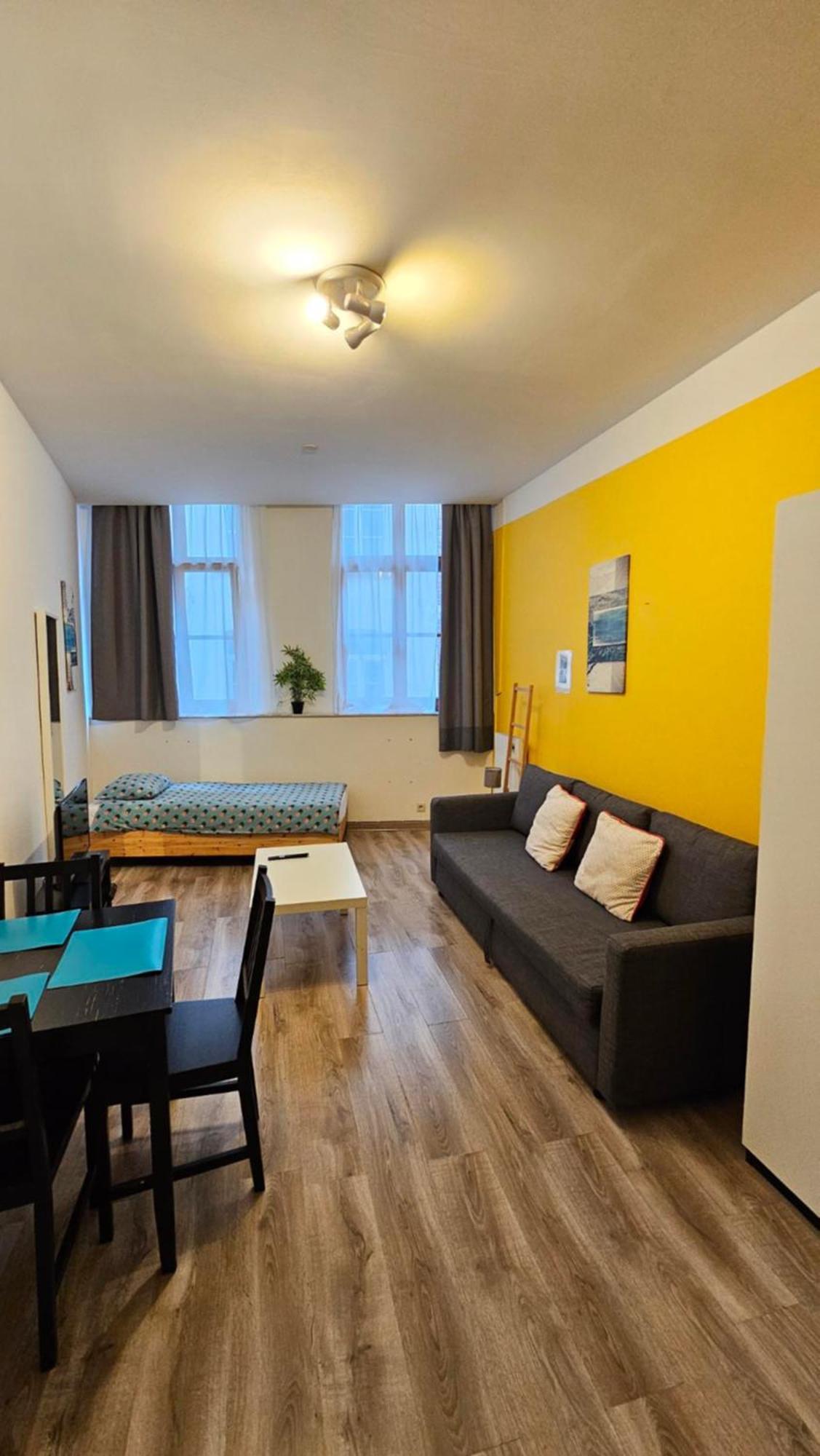 Chez Esmara Et Philippe Fourche Apartment Brussels