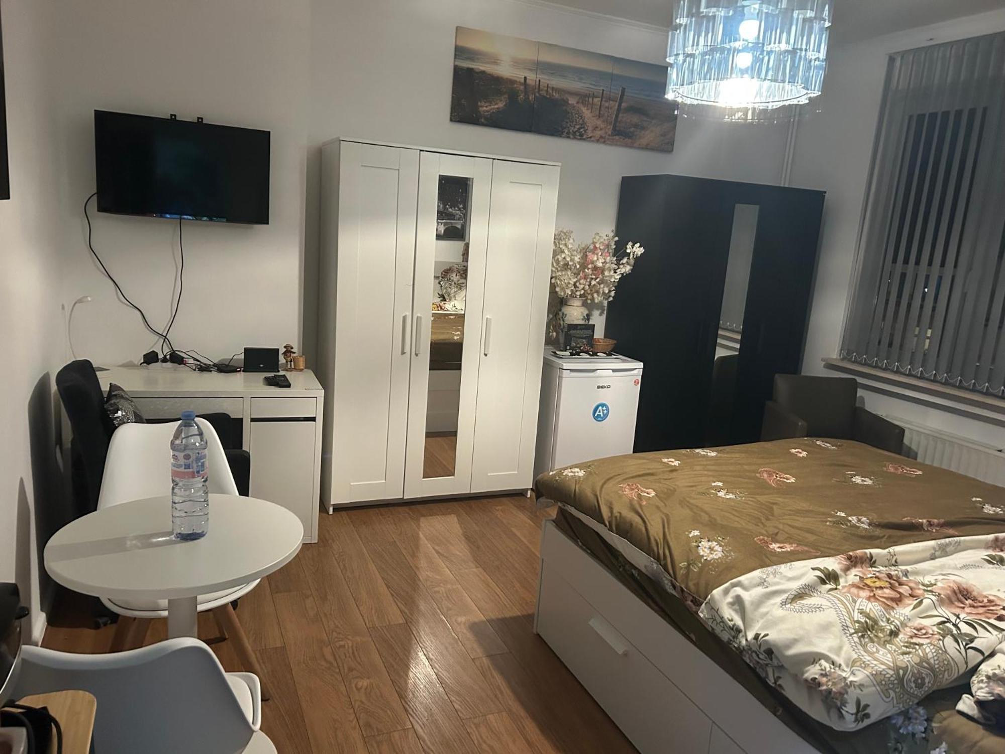 Friend House Bed & Breakfast *