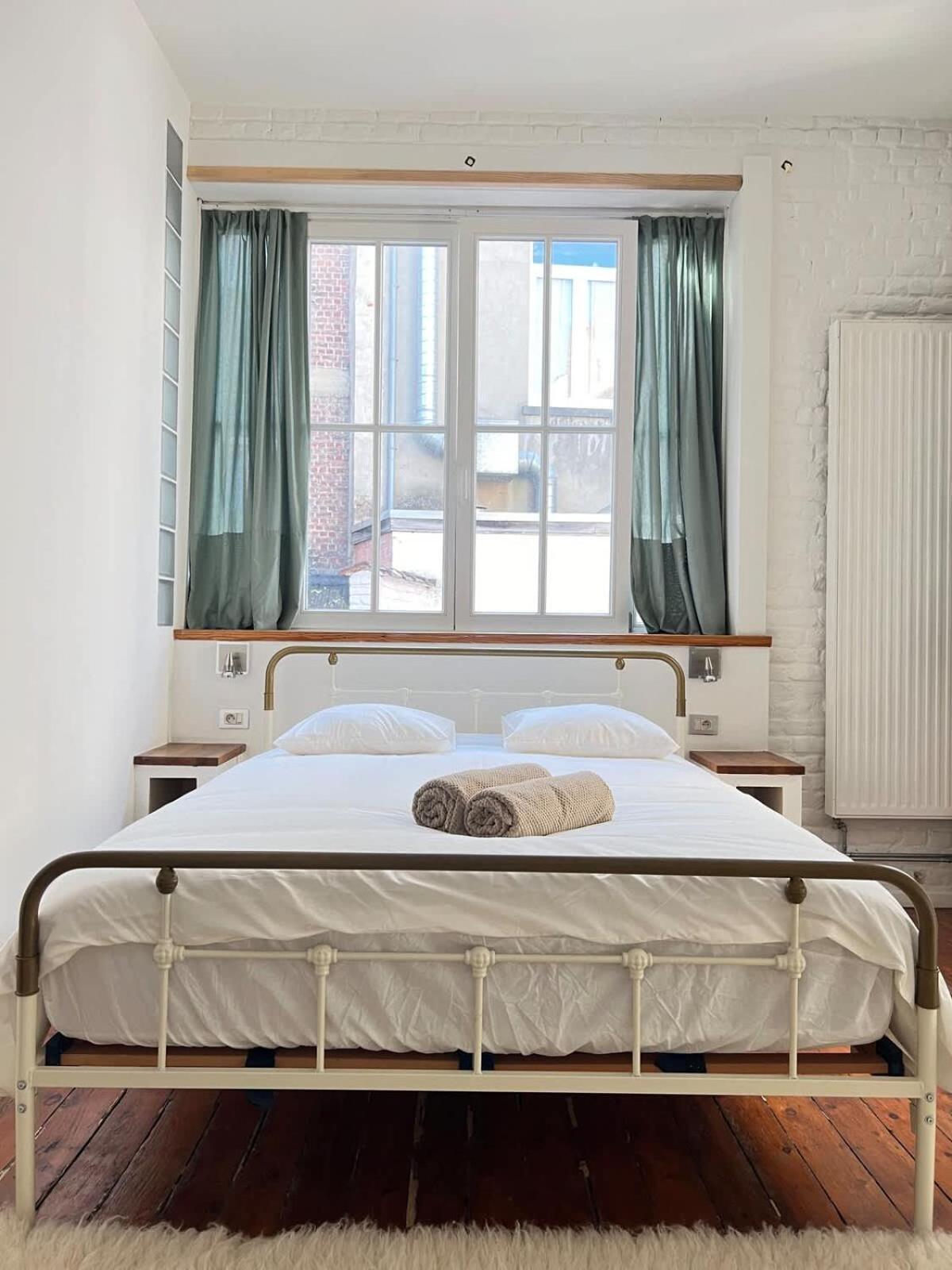 Etonnante Maison Au Style Unique A Bruxelles!