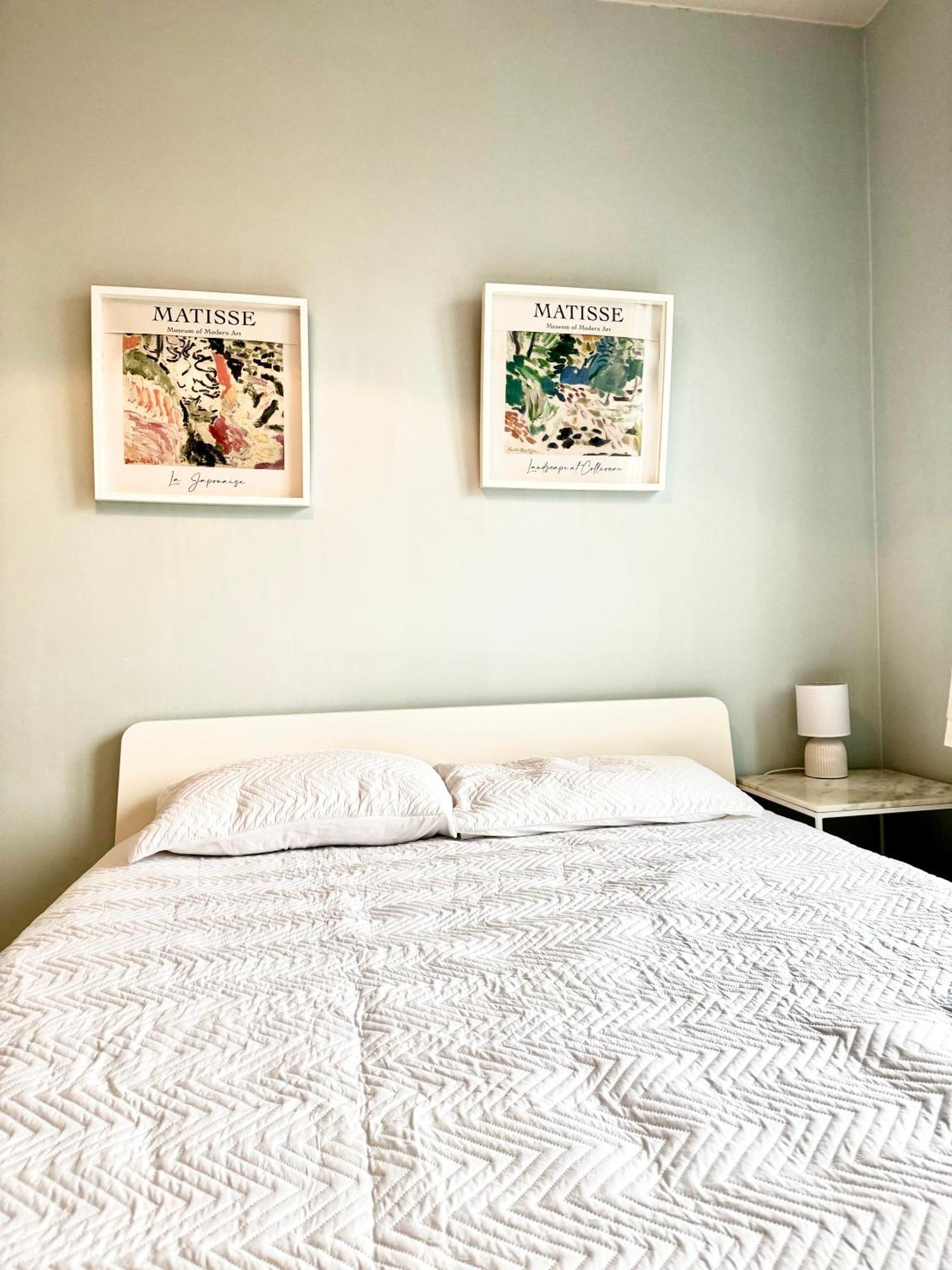 Beautiful 2 Bedroom Familiar Luxury