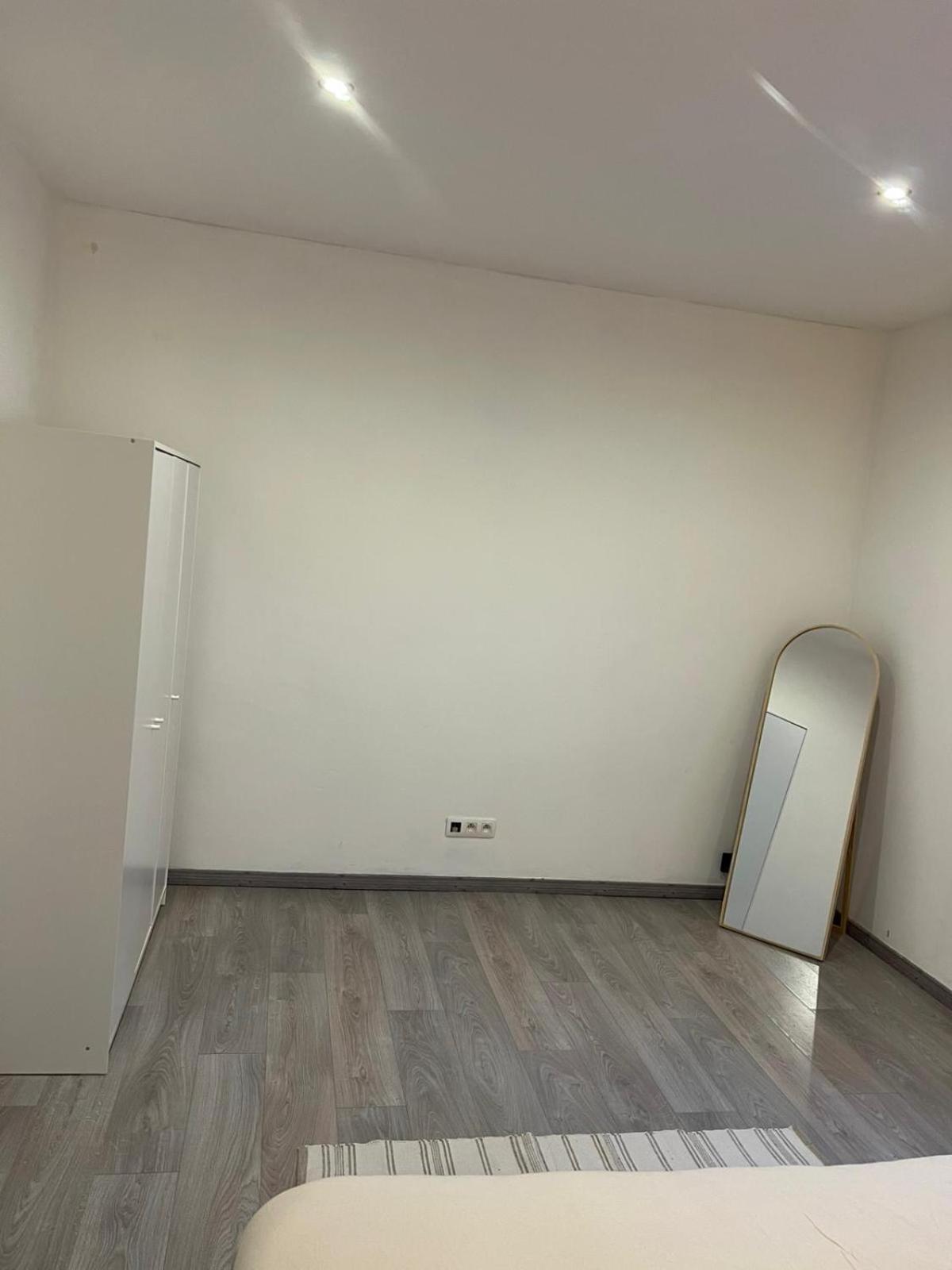 Confortable Avec Garage Premier Etage Sans Terrasse *