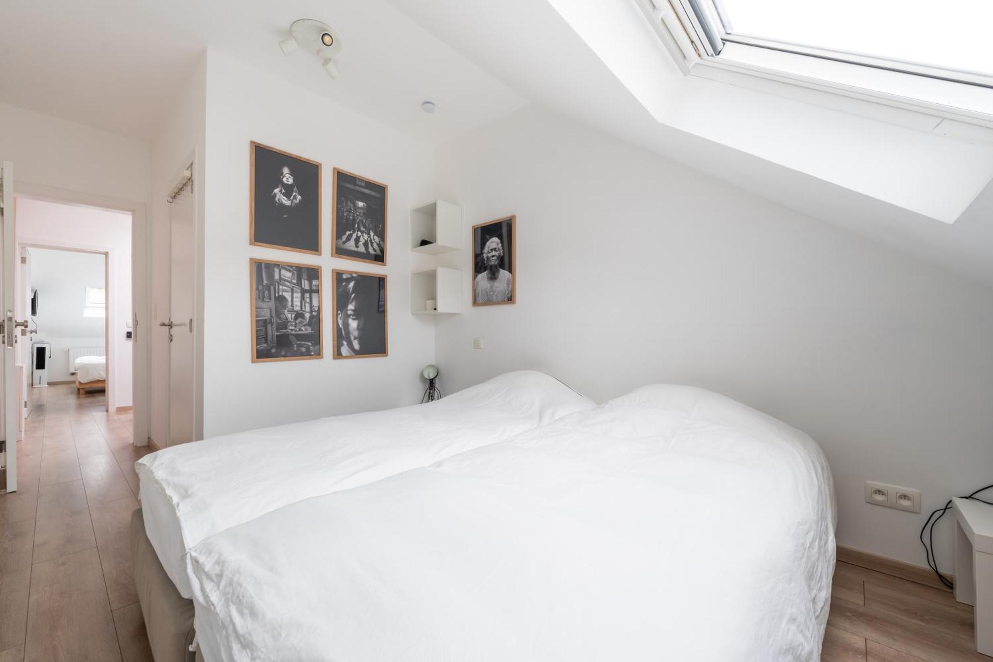 Apartment 6 Bedroom House With Private Bathrooms In Bxl Downtown *