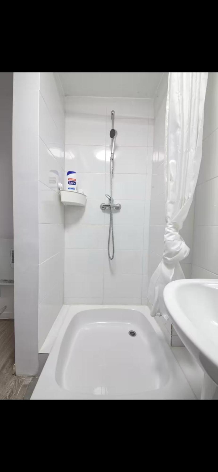 Nid Douillet Et Chaleureux *