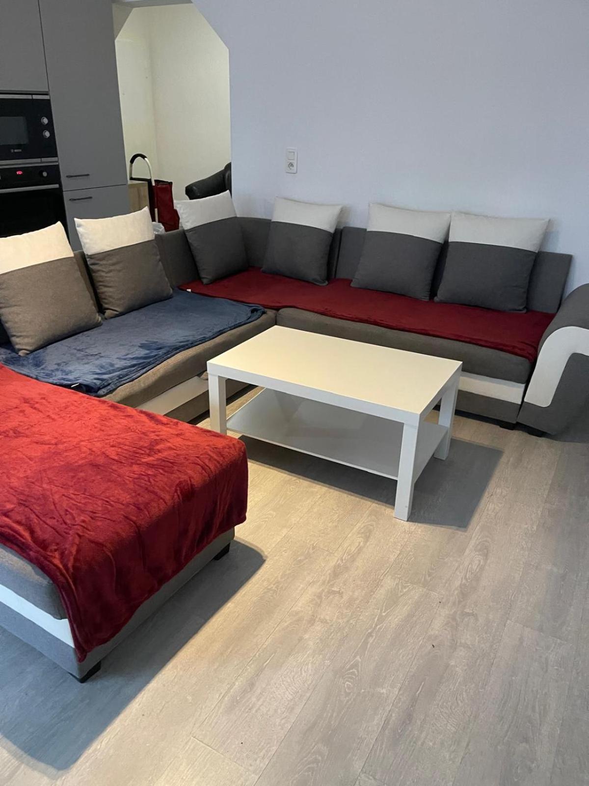 Apartchazal * Brussels