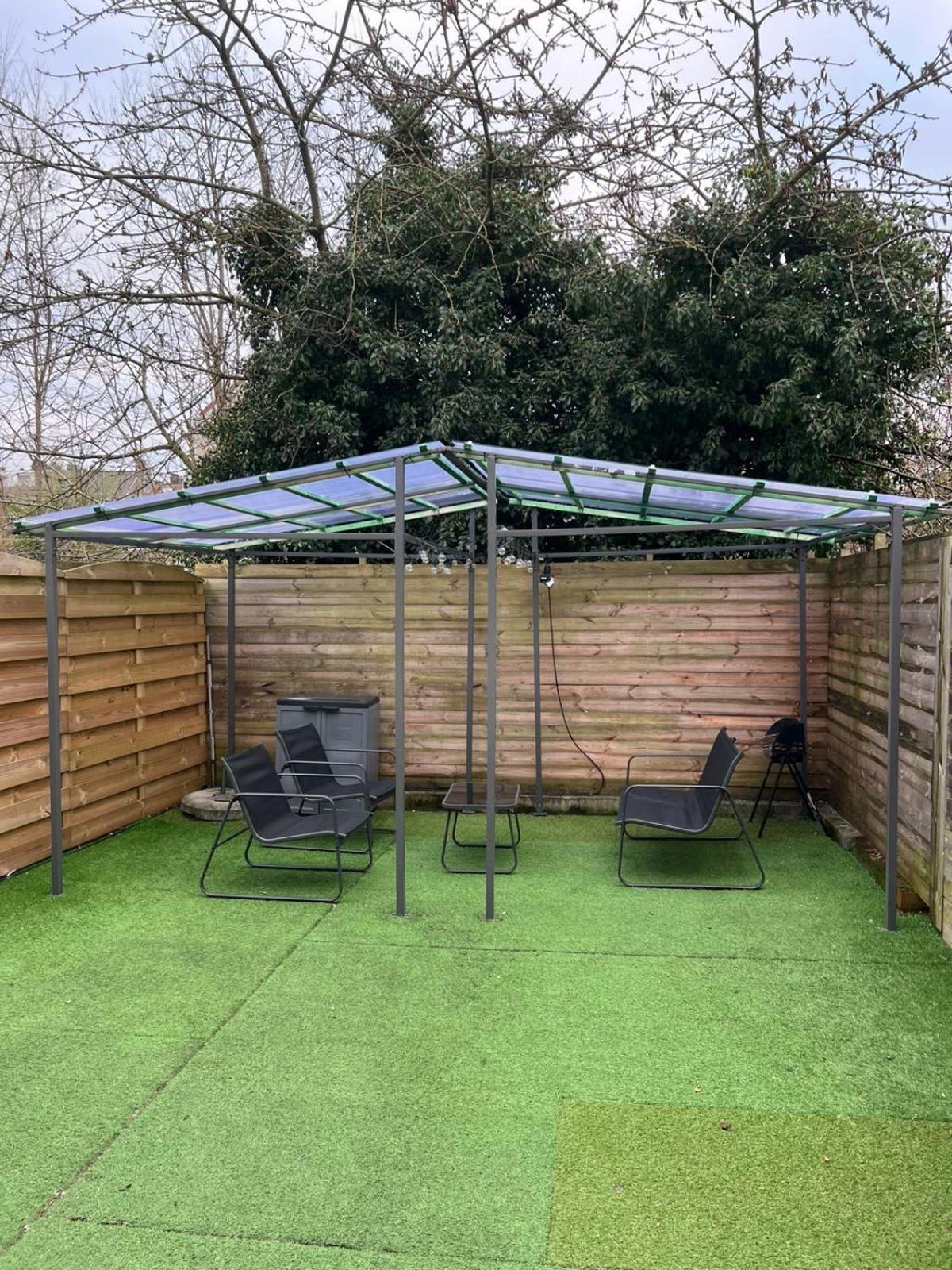 Appartement Spacieux Avec Terrasse Et Garage Prive Brussel