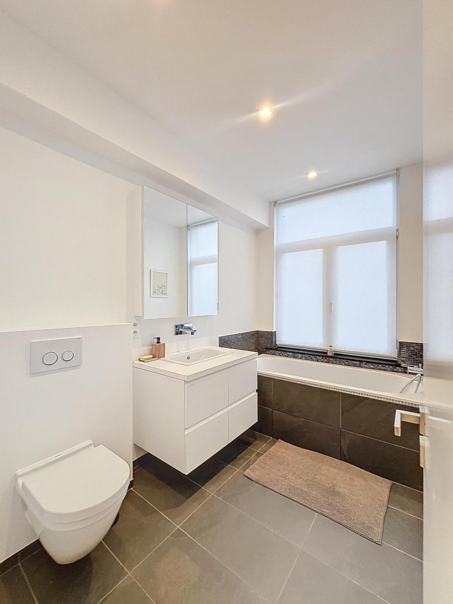 Apartment Penthouse Cinquantenaire *