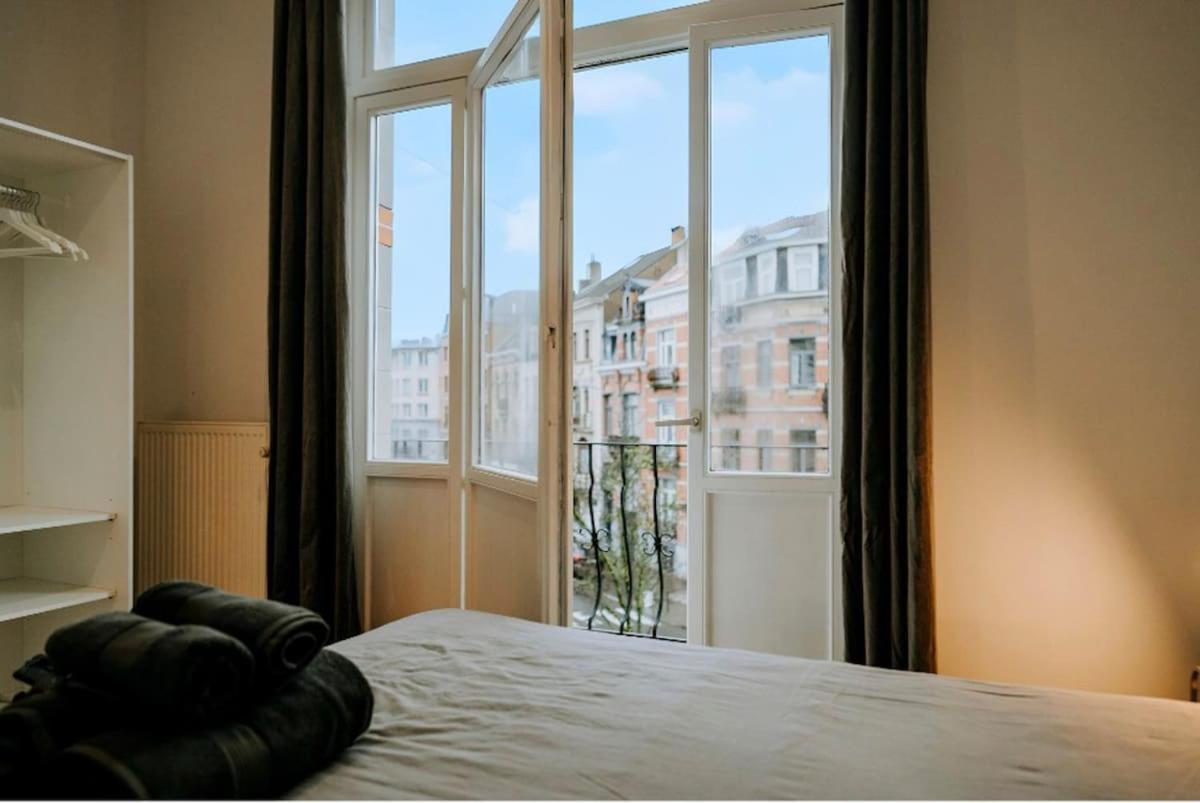 1 Bedroom In Le Chatelain - 2nd Floor Bruxelas