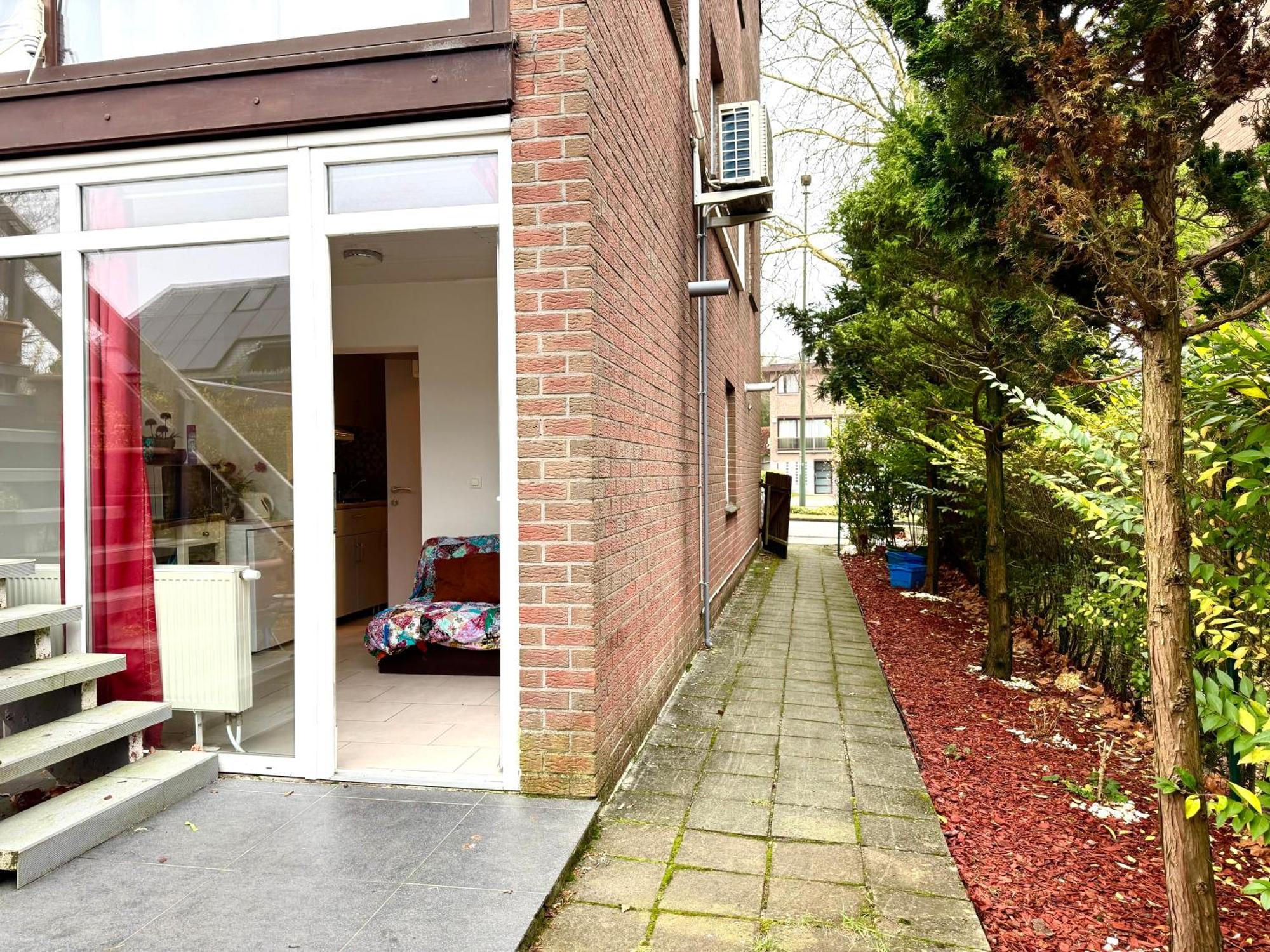 Situe A Woluwe-saint-lambert * Brussels