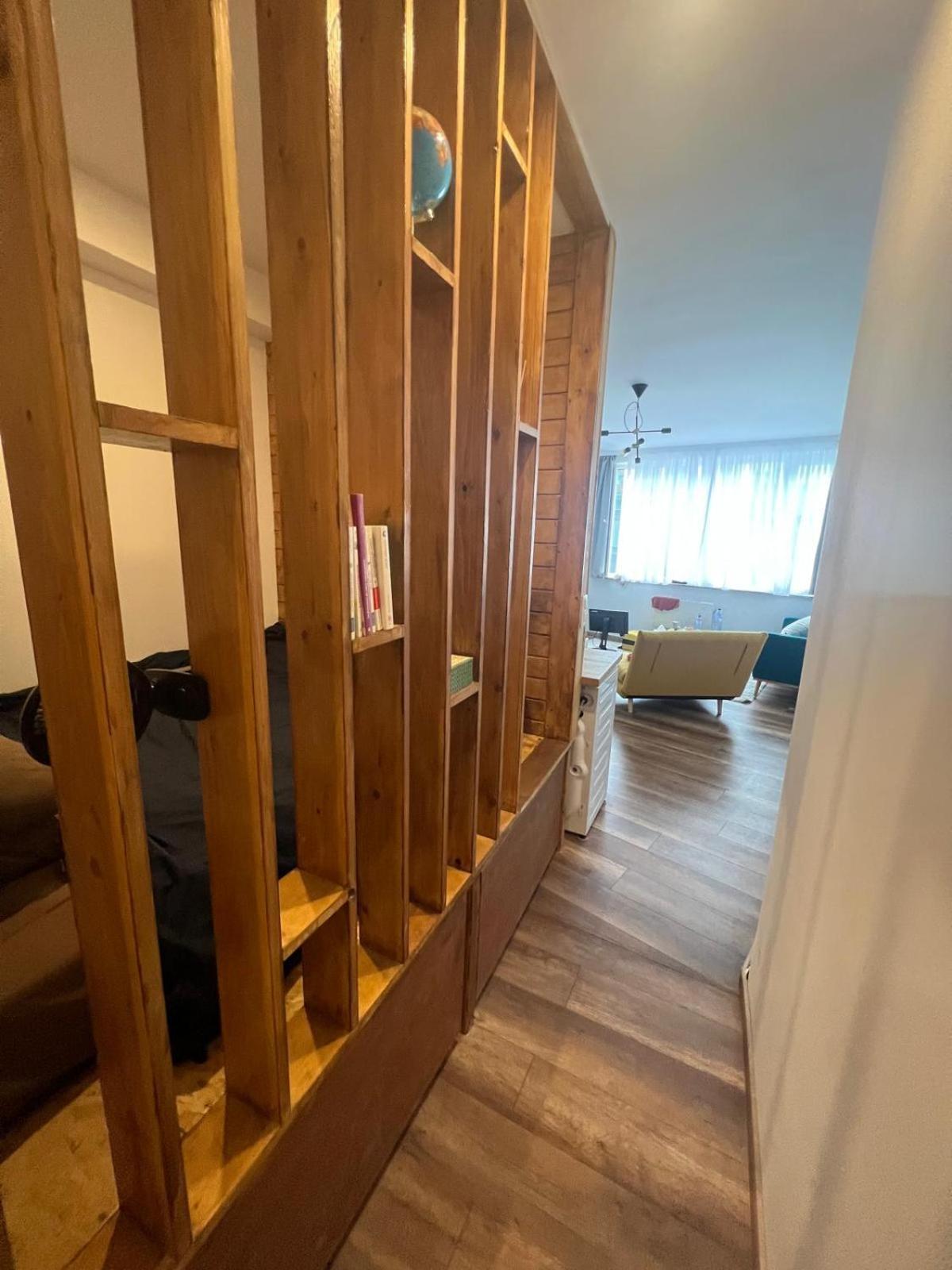 Design Brusels Madou Apartment