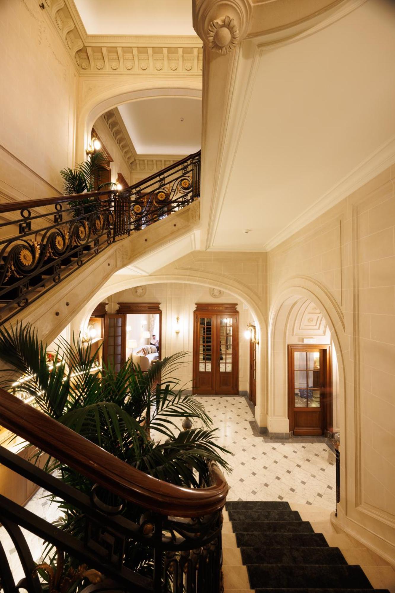 Hotel Fleur De Brussels
