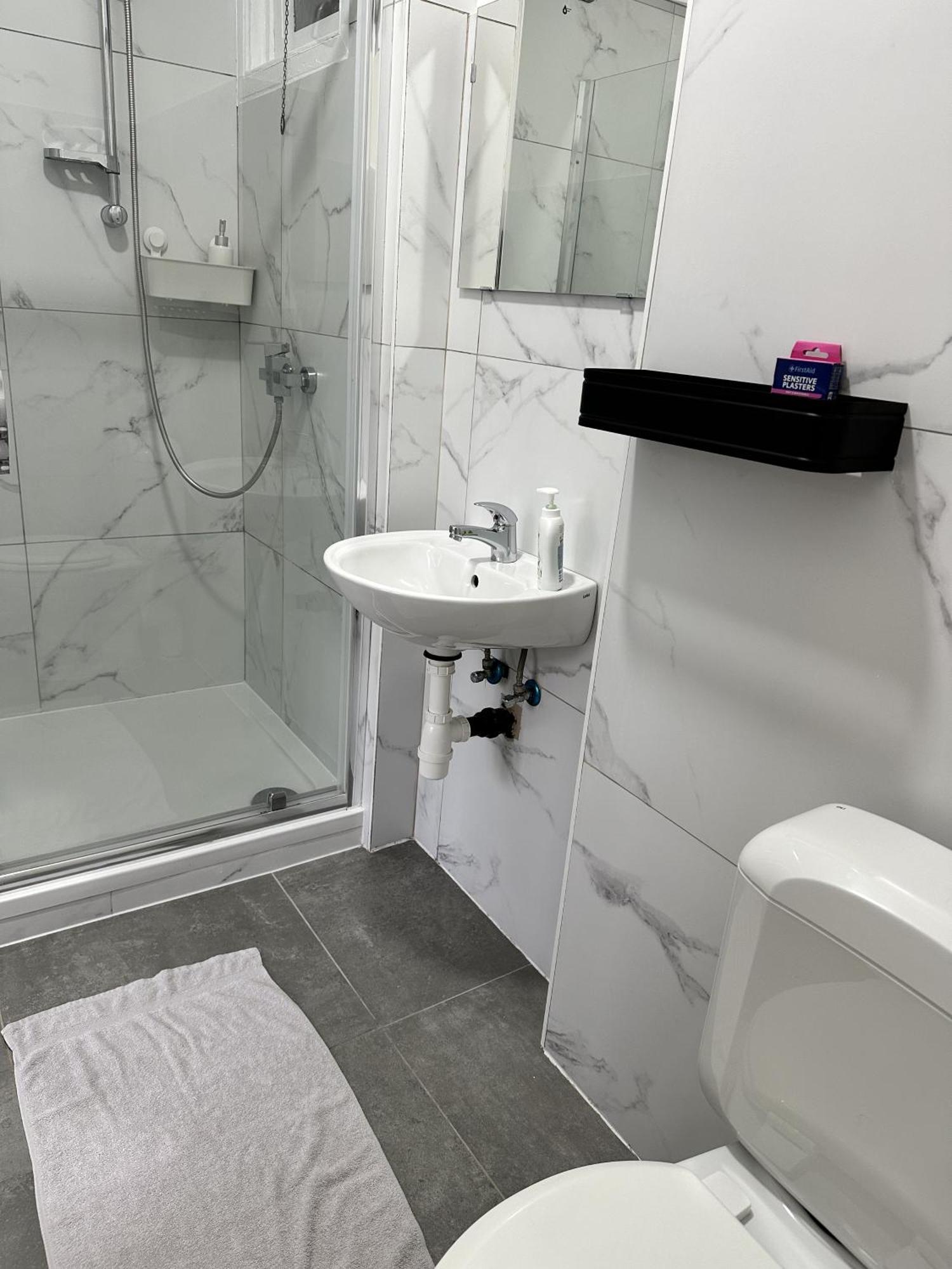 Cozyroom 5 Min From Gare Du Midi Guest house