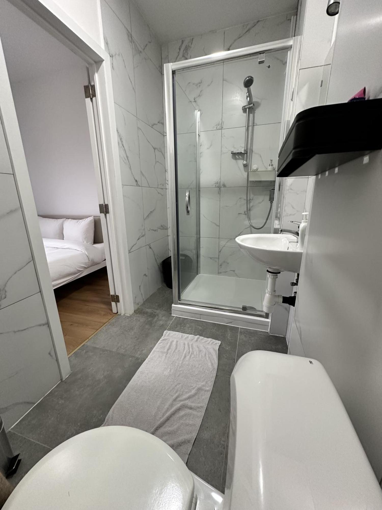 Cozyroom 5 Min From Gare Du Midi Saint-Gilles
