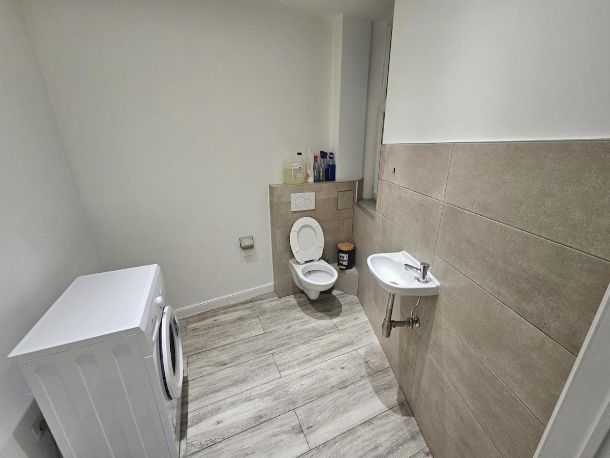 Apartment Cosy Near Europeen Union