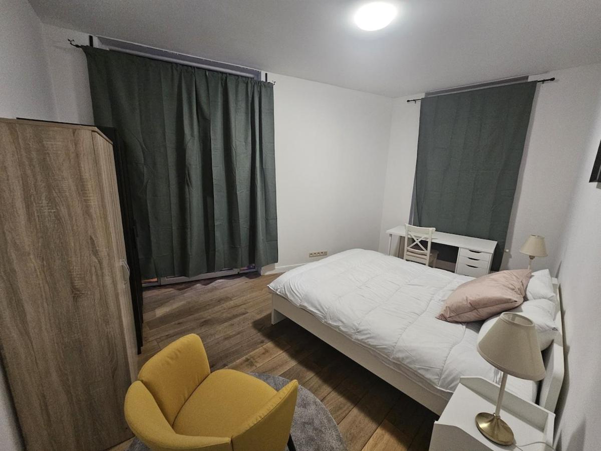 Apartment Cosy Near Europeen Union *