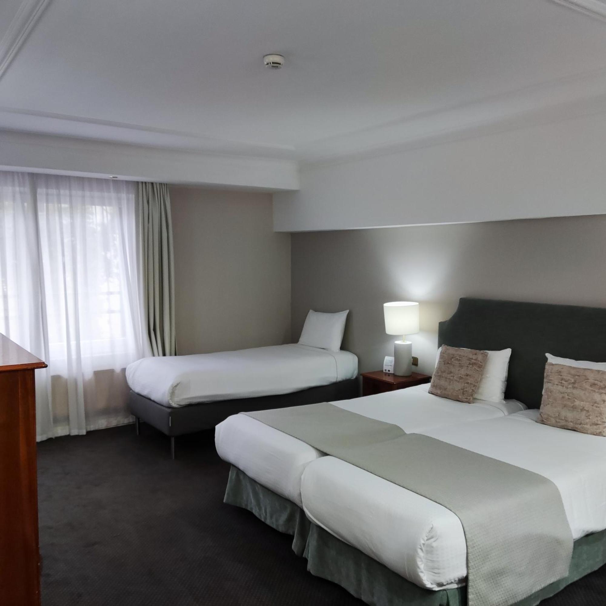 Avenue Louise Trademark Collection By Wyndham Hotel 4*