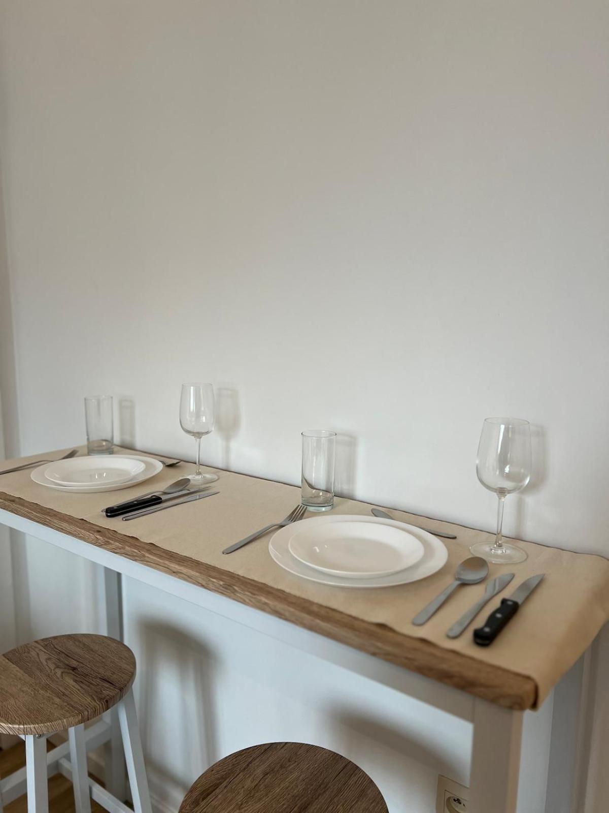 En Duplex Au Rez-de-chaussee 10 Minutes Du Centre Apartment *