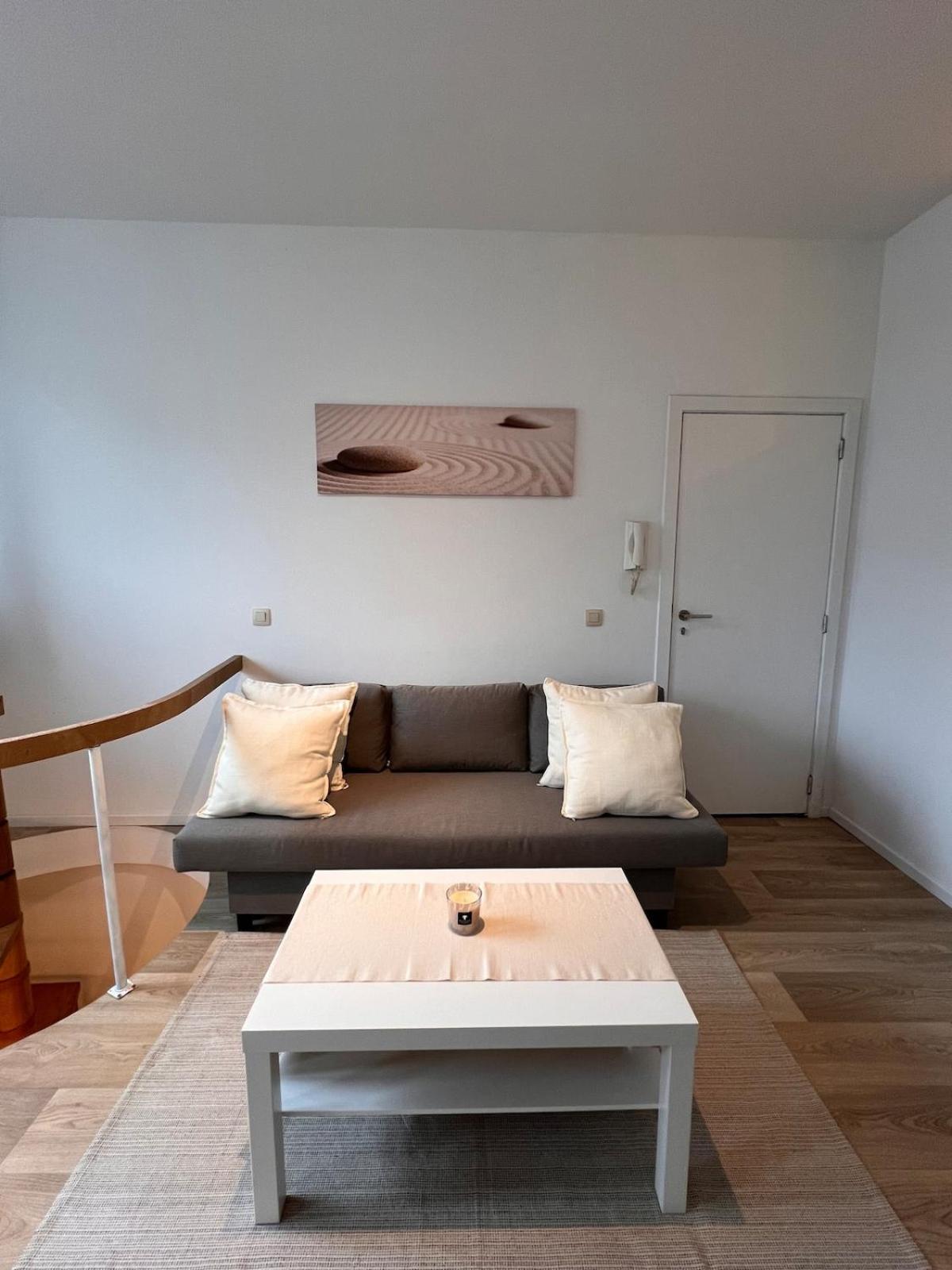 En Duplex Au Rez-de-chaussee 10 Minutes Du Centre Apartment