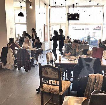 Midi 81 Nhà trọ Brussels