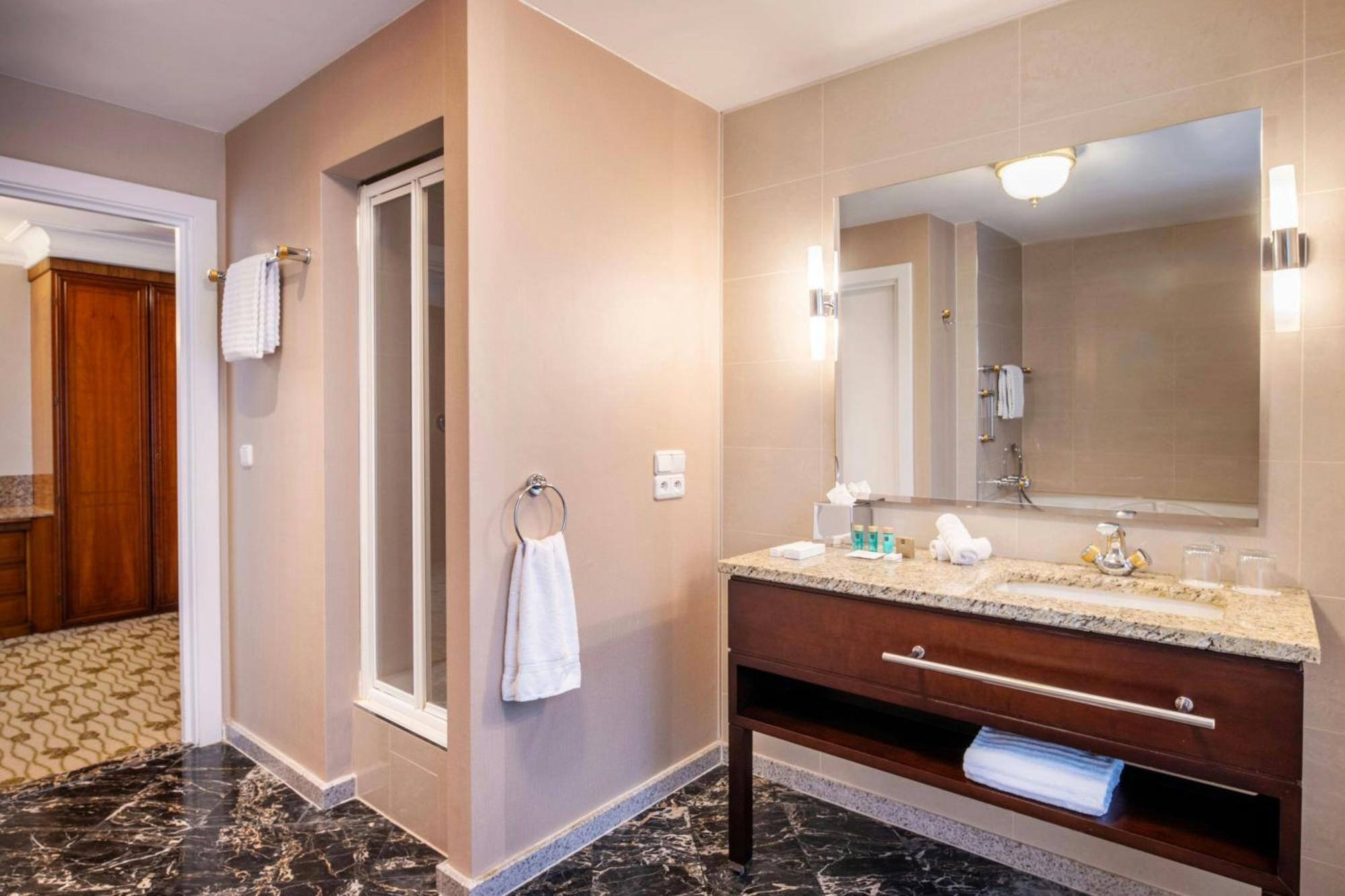 Renaissance Brussels 4* Ixelles