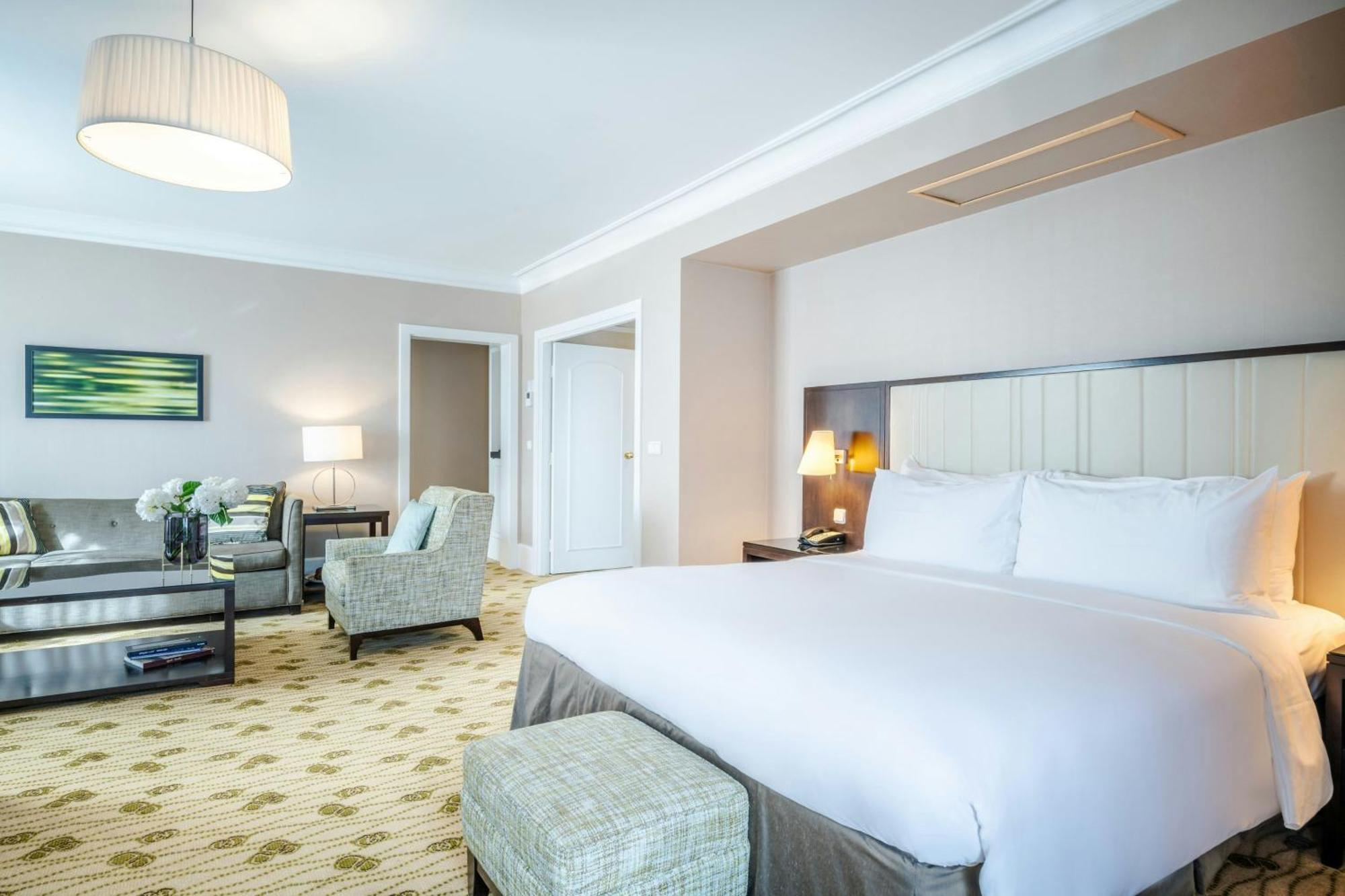 Renaissance Brussels Hotel 4*
