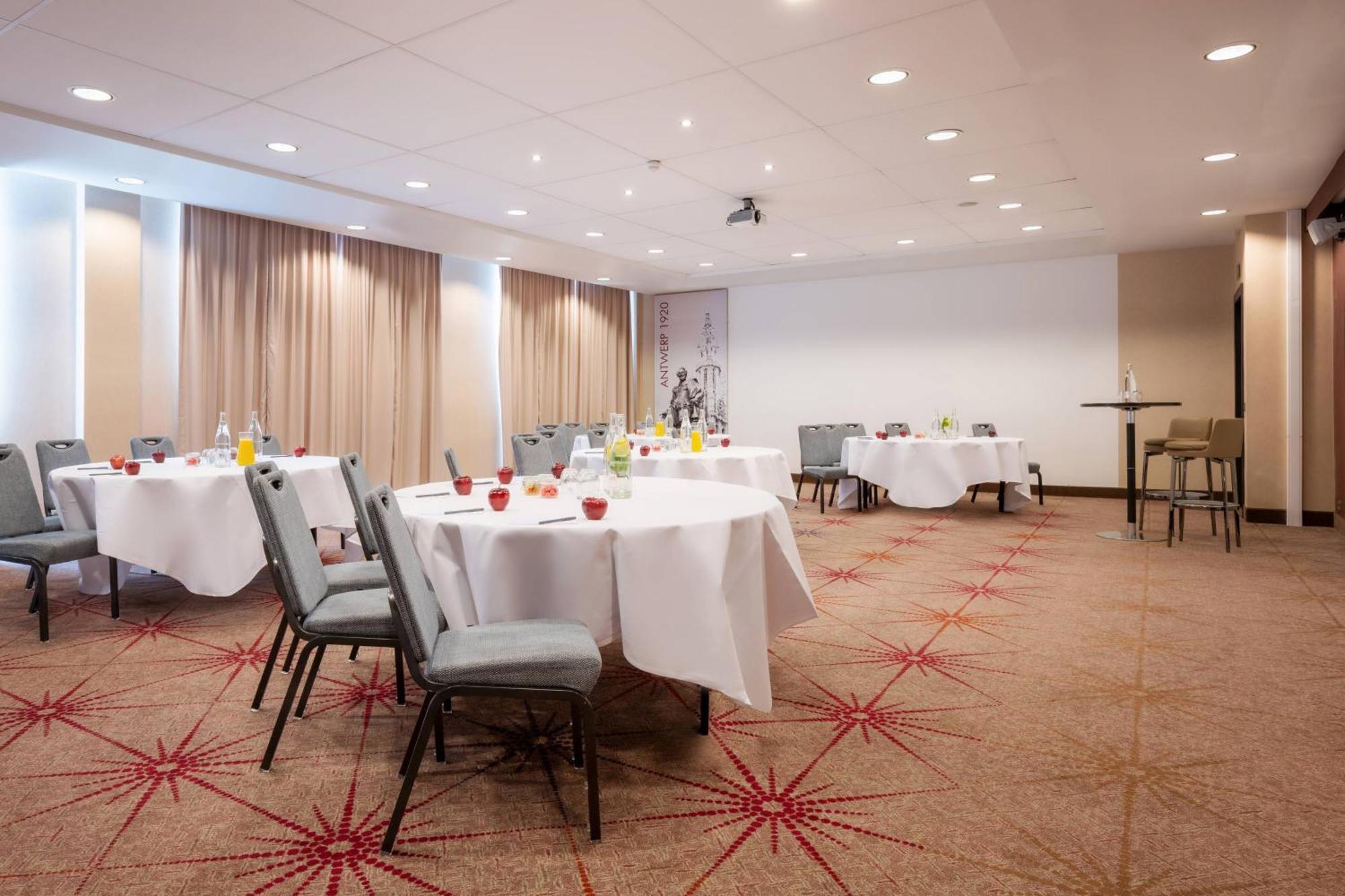 Hotel Courtyard By Marriott 4*