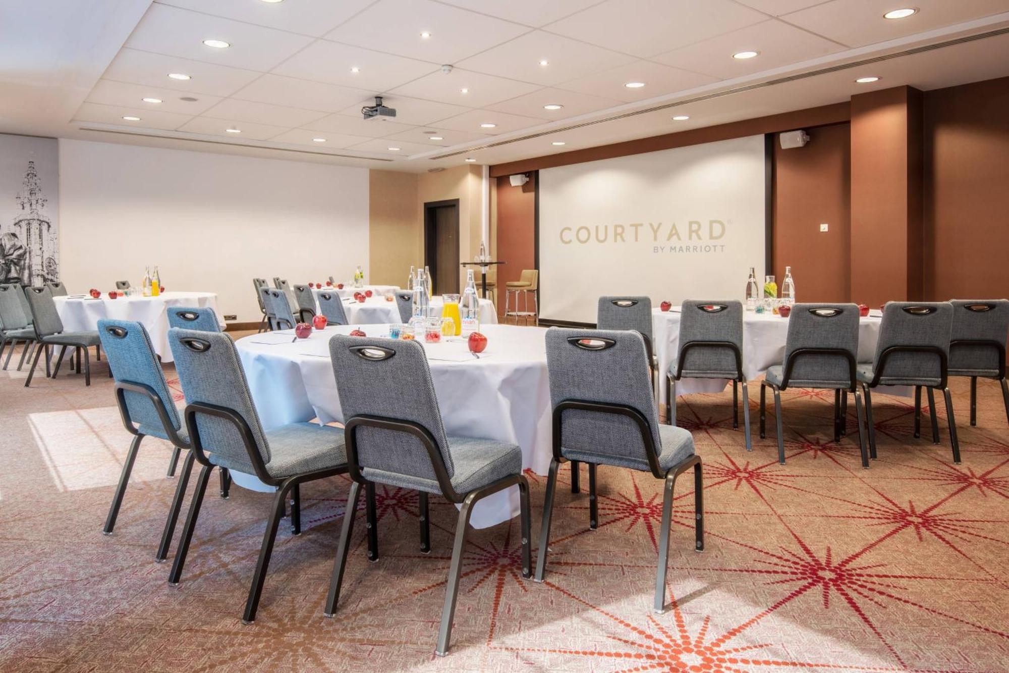 Courtyard By Marriott 4* Brüssel