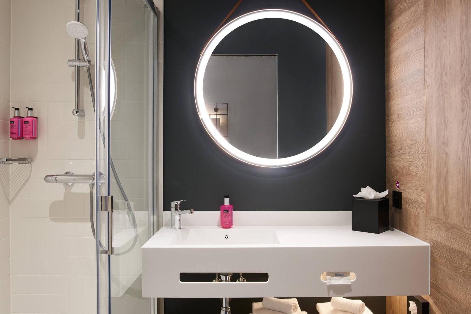 Moxy Center Hotel Brussels