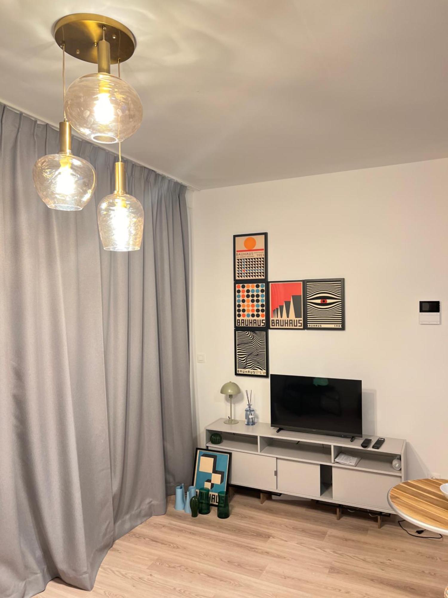 Love-room-brussels * Sint-Jans-Molenbeek