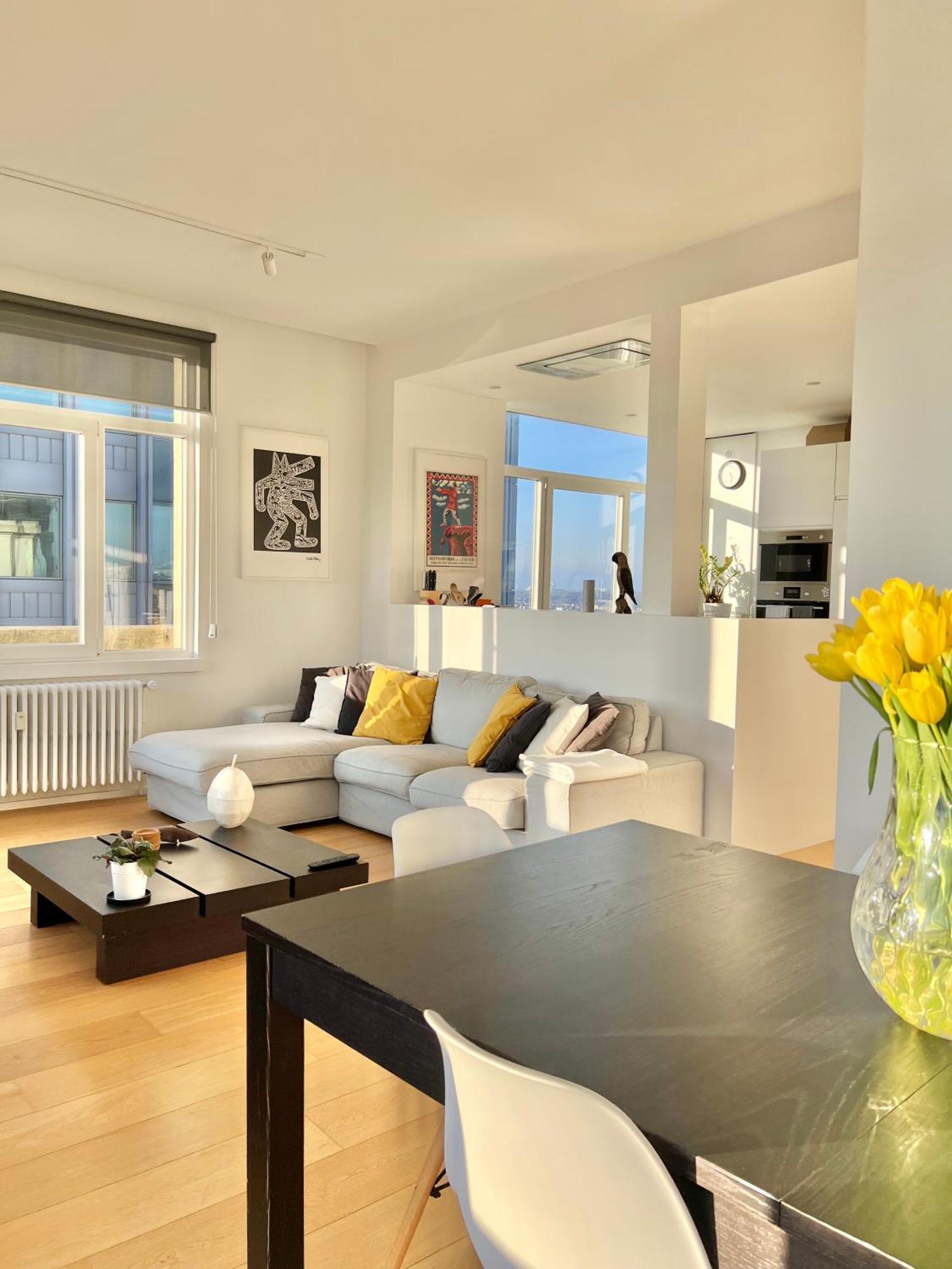 Lovely Loft In Panoramic View! Apartment