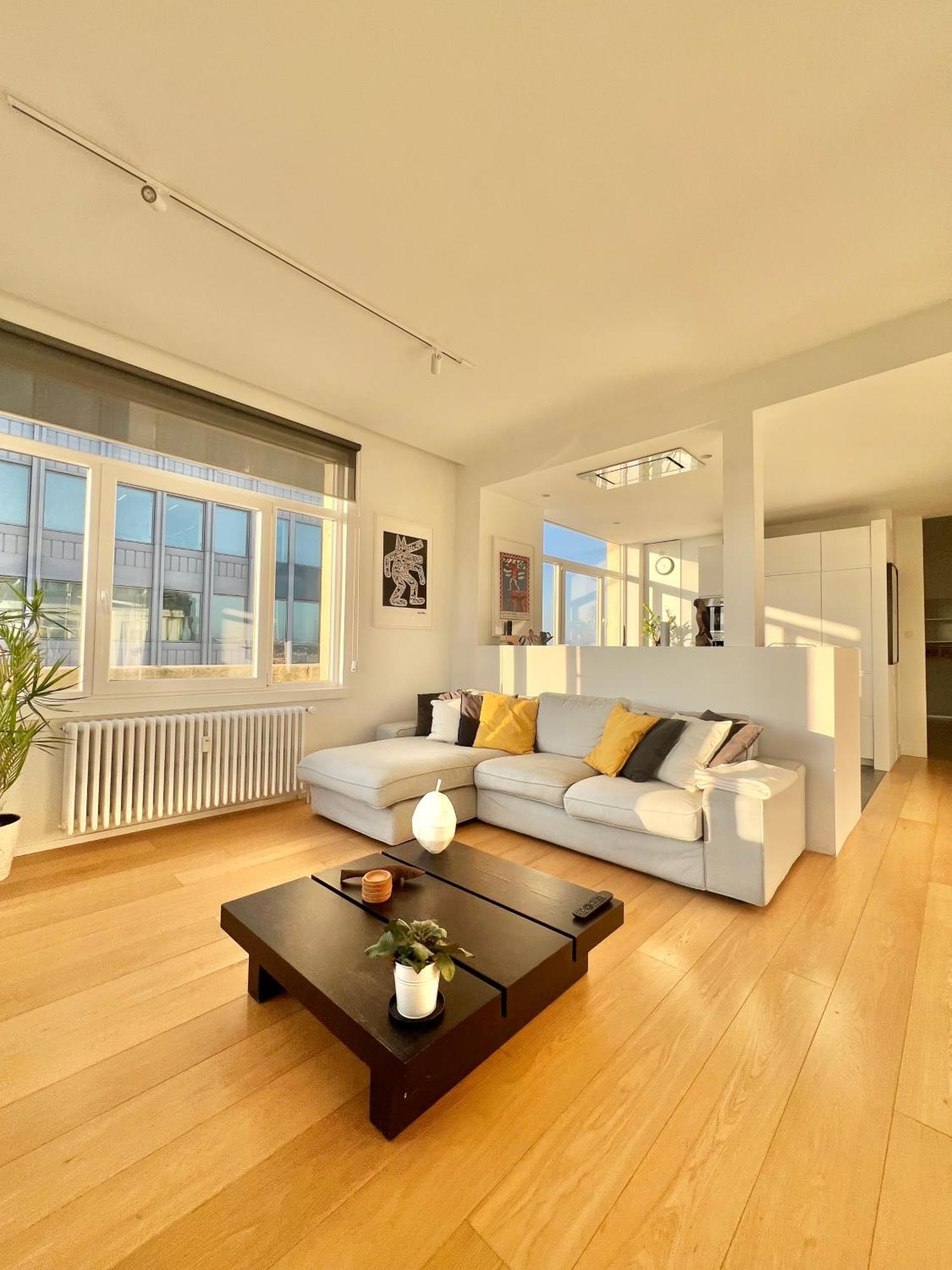 Apartment Lovely Loft In Panoramic View! *