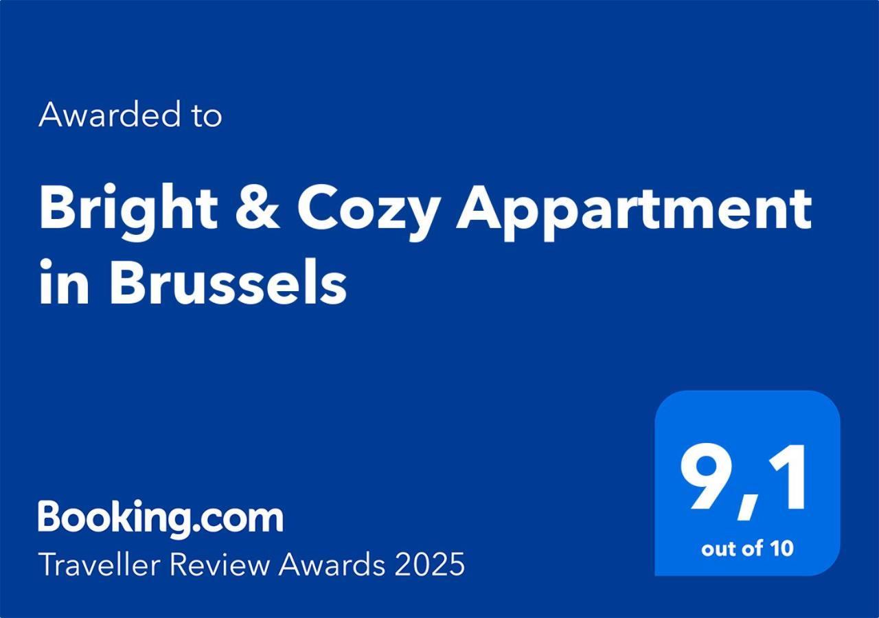 Bright & Cozy In Apartment