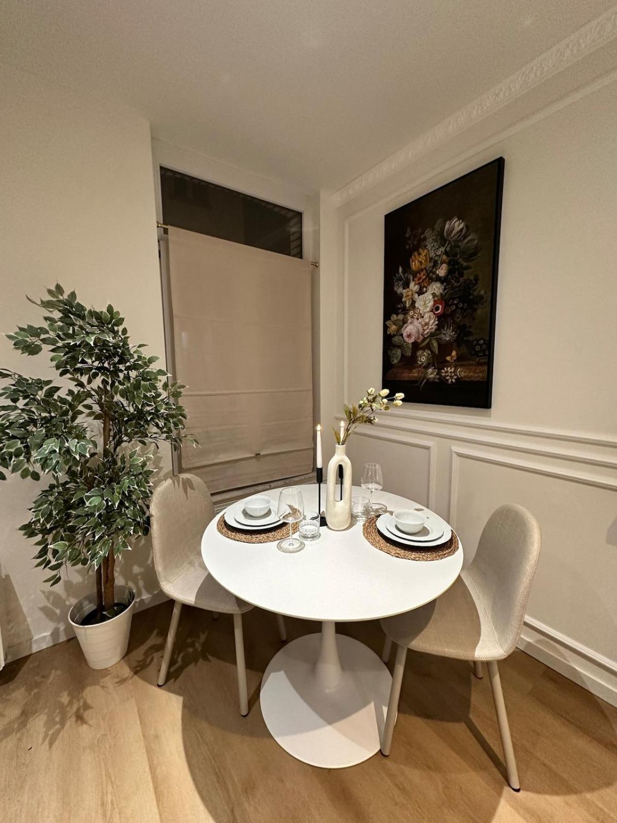 Charming In Saint-gilles, Brussels, Perfect Getaway Appartement Brussel