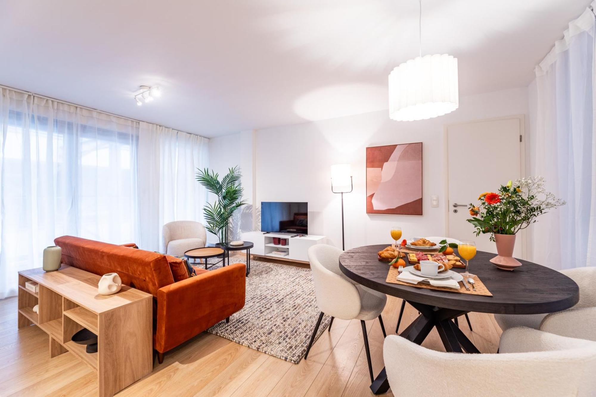 Apartment Contemporary Comfort In The Heart Of The Brussels