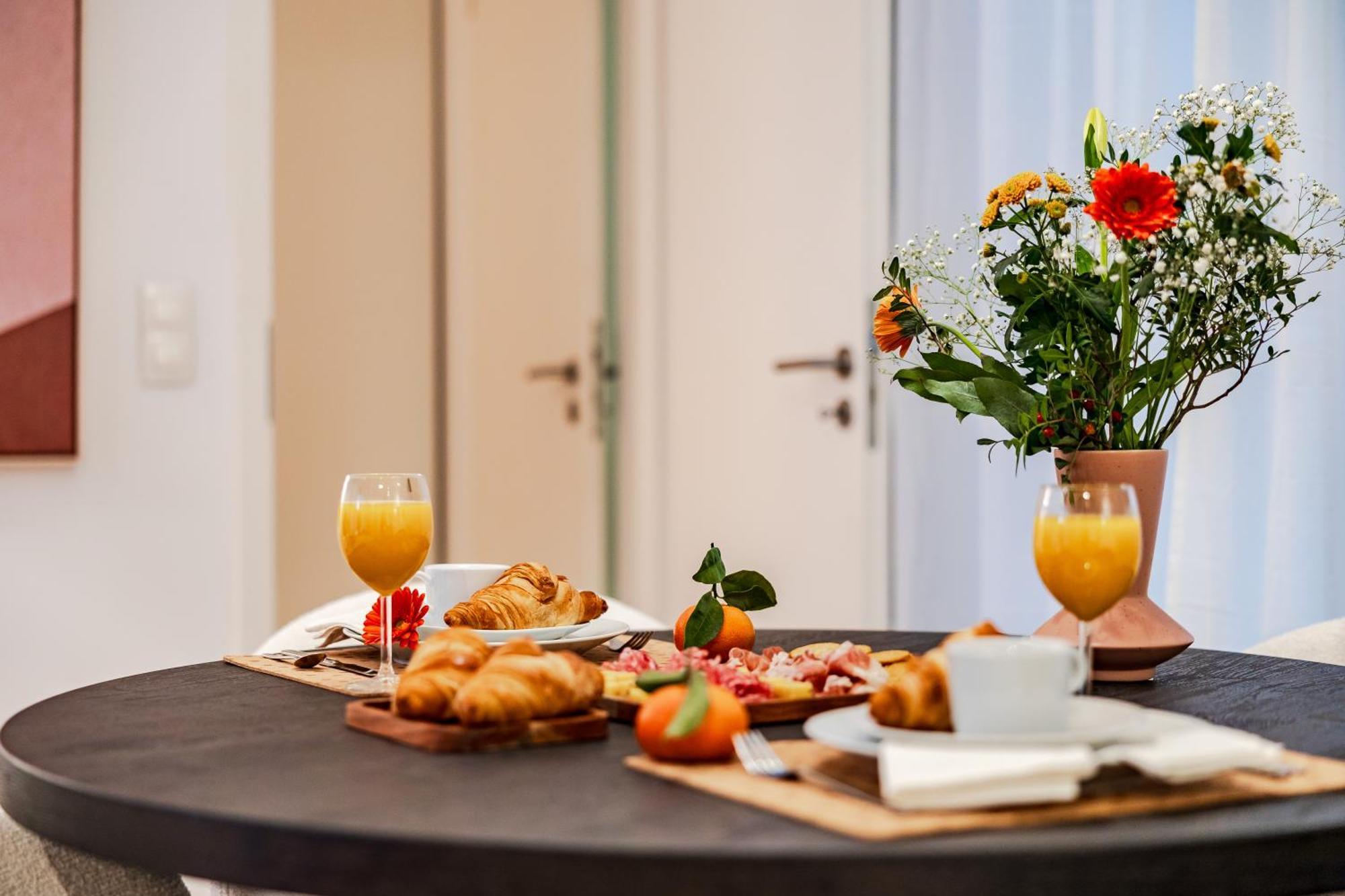 Contemporary Comfort In The Heart Of The * Brussels