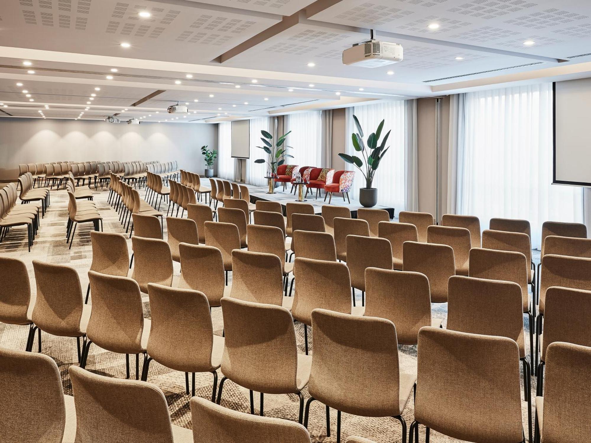 Sofitel Brussels Europe 5* Etterbeek