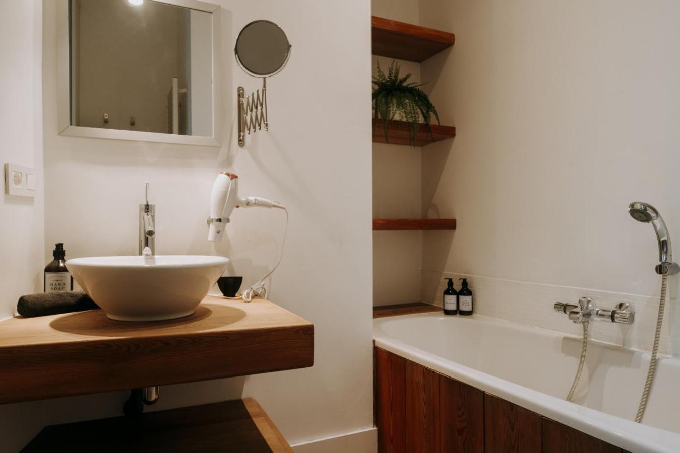 Magnificent Loft - 3 Bedroom Duplex Apartment Brussels