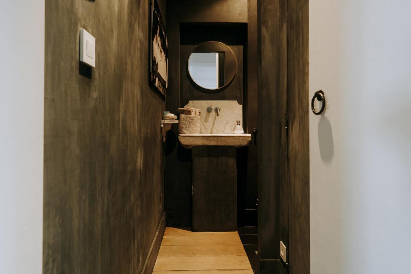 Magnificent Loft - 3 Bedroom Duplex *